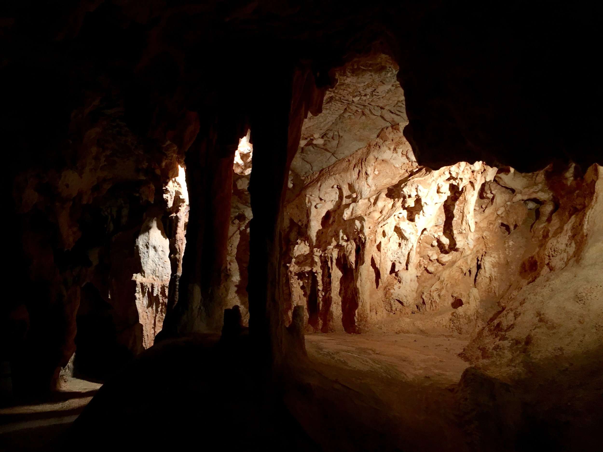 Blue Mountains Caves