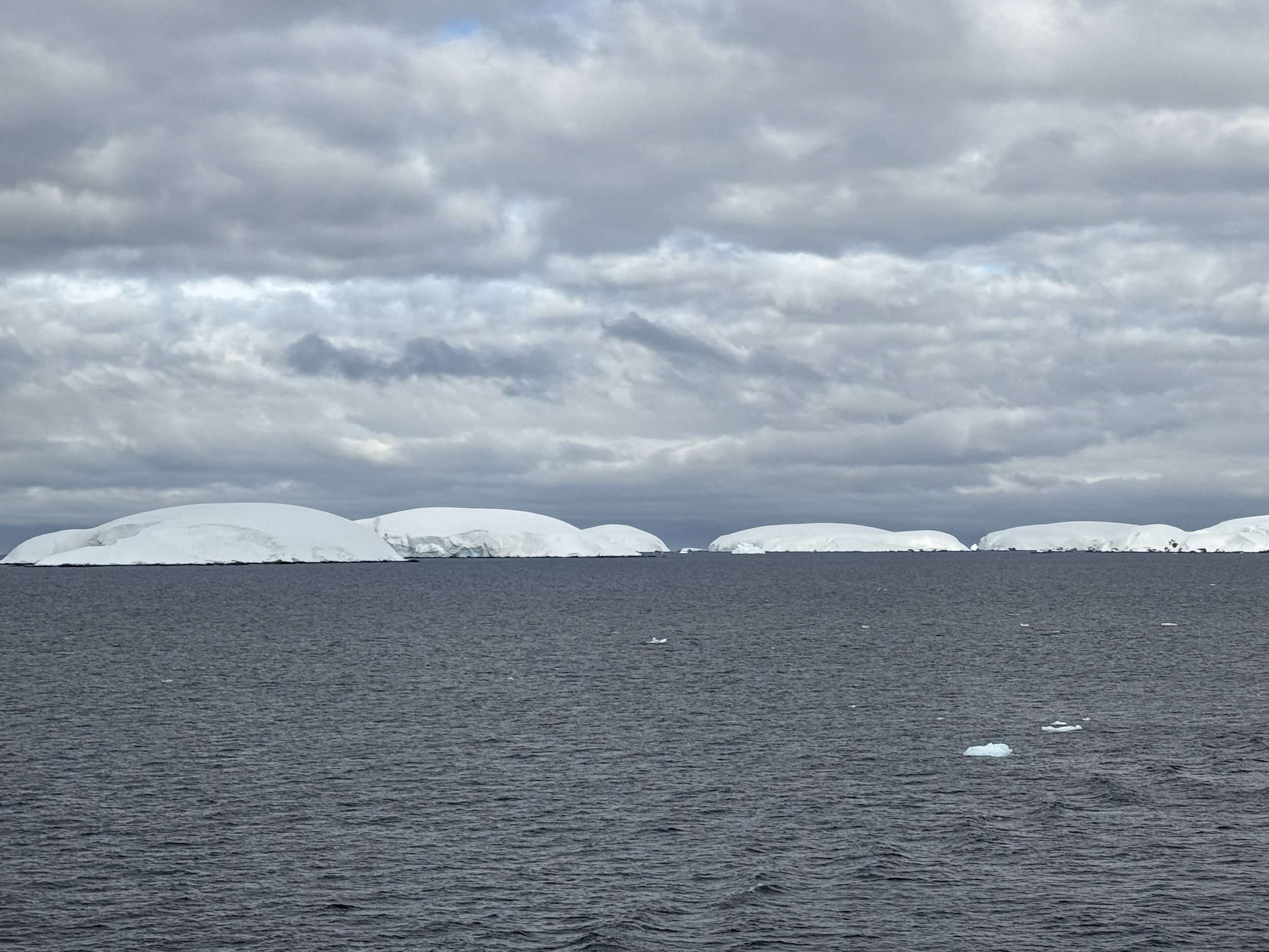 Icebergs In The Southern Ocean