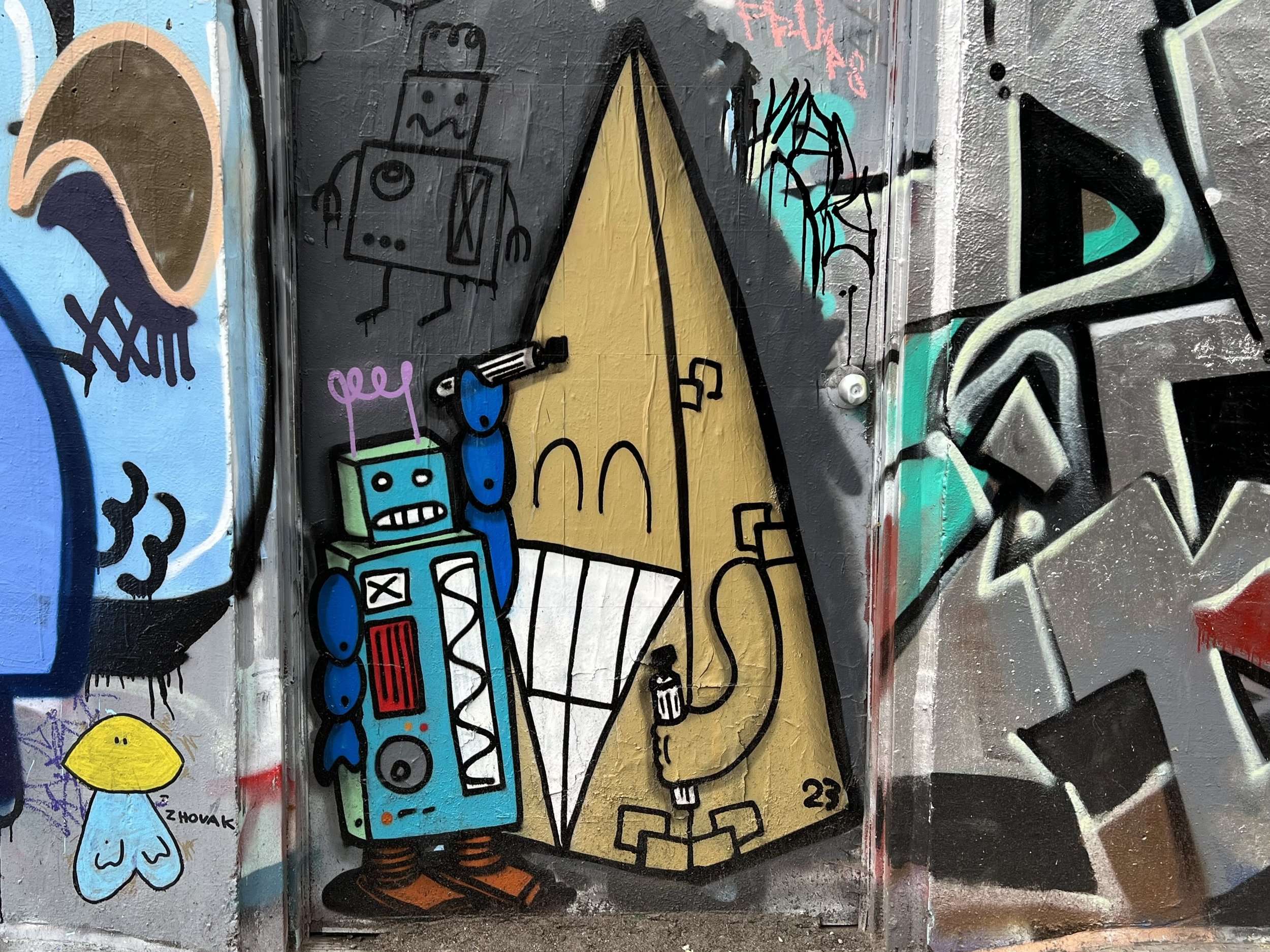 Robot Street Art Toronto
