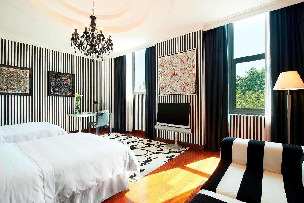 The Westin Valencia Spain Room